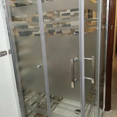 Apartamento En Capital * Seville
