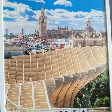 Apartamento En Capital * Seville
